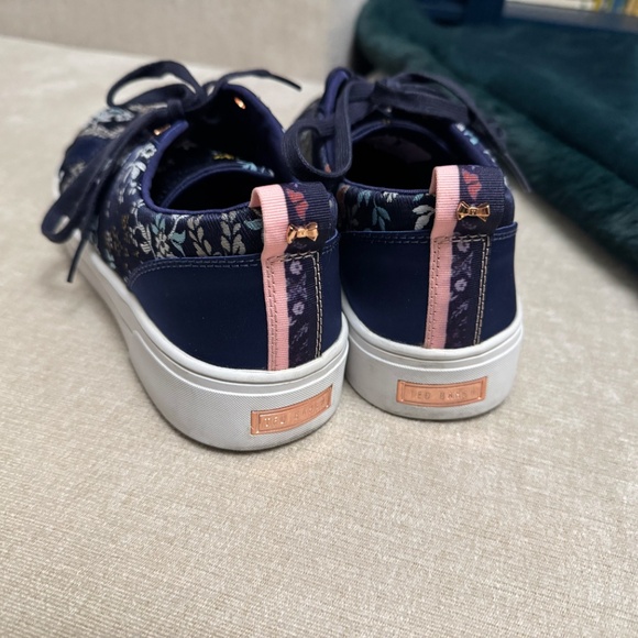 Ted Baker London 'Sorcey' Women's Sneakers Size 8 - Picture 4 of 6